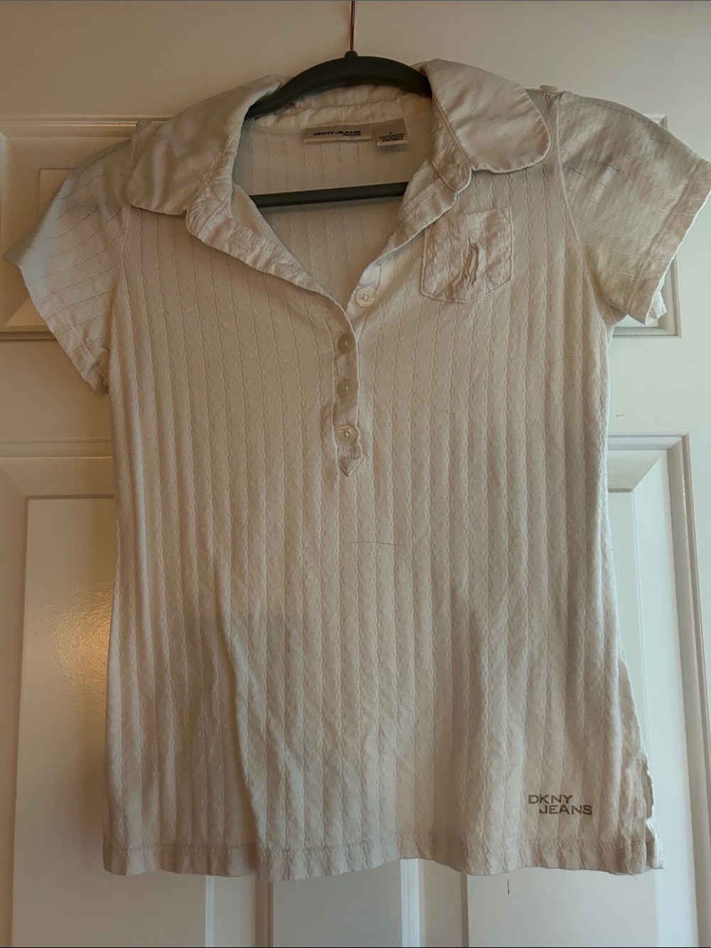 DKNY Jeans Petites collared cotton white tee - size P